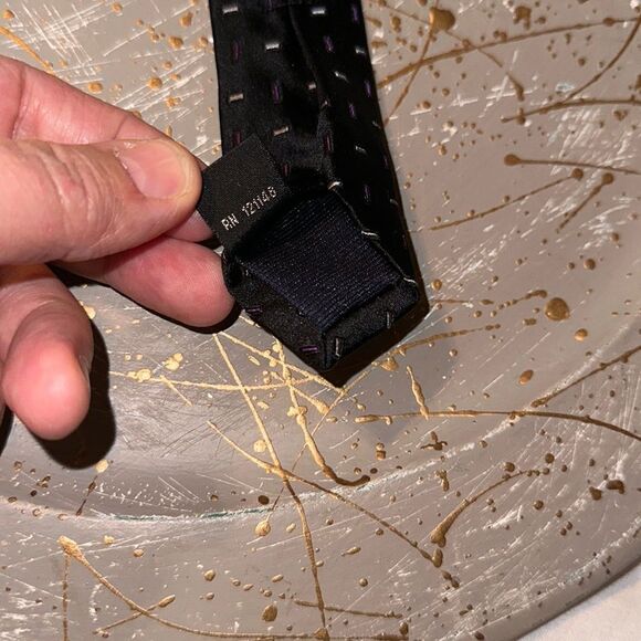 Michael Kors Black Purple Silver Textured 💯 Silk Tie - Picture 5 of 5